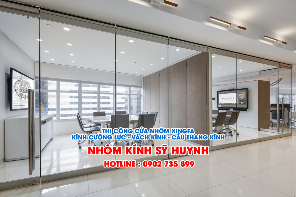 cua kinh cuong luc tai quang tri 